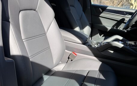 Porsche Cayenne III, 2025 год, 17 590 000 рублей, 12 фотография