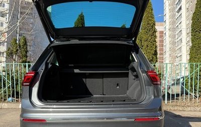 Volkswagen Tiguan II, 2021 год, 3 600 000 рублей, 1 фотография