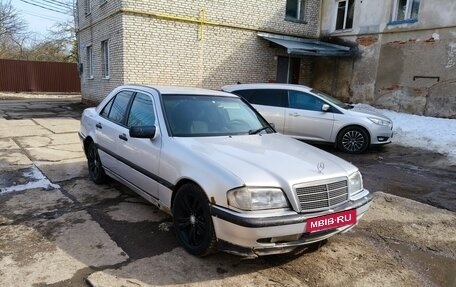 Mercedes-Benz C-Класс, 1999 год, 250 000 рублей, 1 фотография