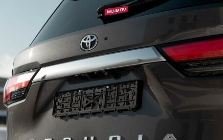 Toyota Sequoia, 2025 год, 15 950 000 рублей, 24 фотография