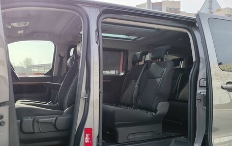 Toyota ProAce II, 2018 год, 3 650 000 рублей, 12 фотография