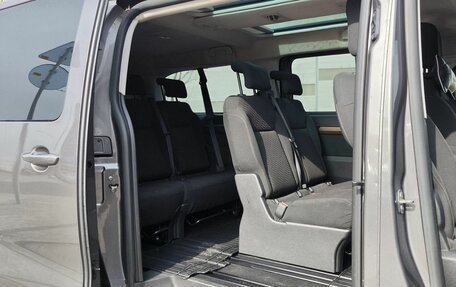 Toyota ProAce II, 2018 год, 3 650 000 рублей, 20 фотография