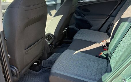 Volkswagen Tiguan II, 2021 год, 3 600 000 рублей, 6 фотография