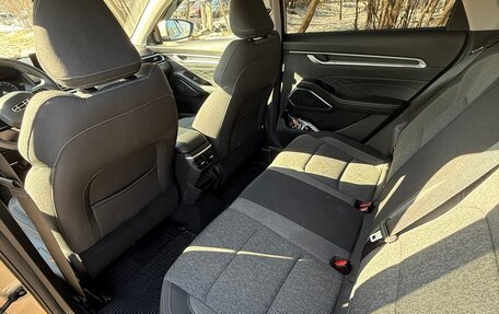 Geely Emgrand, 2023 год, 1 650 000 рублей, 9 фотография