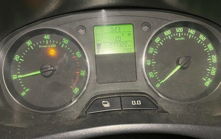 Skoda Fabia II, 2013 год, 330 000 рублей, 17 фотография