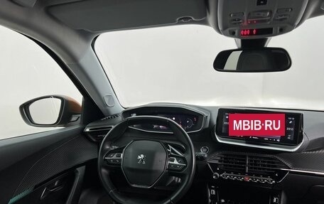 Peugeot 2008 II, 2021 год, 1 820 000 рублей, 12 фотография