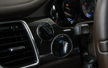 Porsche Panamera II рестайлинг, 2014 год, 3 677 077 рублей, 15 фотография