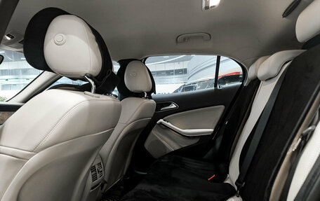 Mercedes-Benz GLA, 2014 год, 1 680 000 рублей, 15 фотография