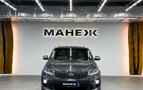 KIA Sorento III Prime рестайлинг, 2018 год, 3 050 000 рублей, 2 фотография