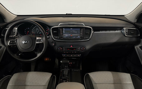 KIA Sorento III Prime рестайлинг, 2018 год, 3 050 000 рублей, 9 фотография