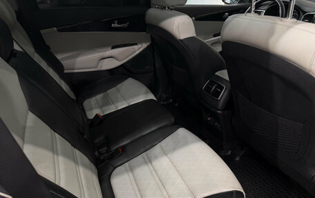 KIA Sorento III Prime рестайлинг, 2018 год, 3 050 000 рублей, 20 фотография