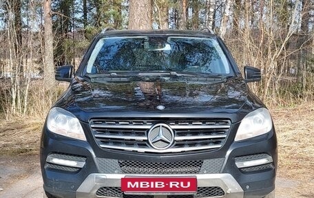 Mercedes-Benz M-Класс, 2012 год, 1 900 000 рублей, 3 фотография