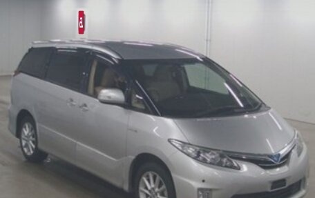 Toyota Estima III рестайлинг -2, 2016 год, 2 700 000 рублей, 2 фотография