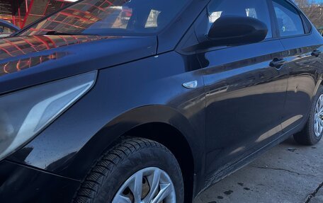 Hyundai Solaris II рестайлинг, 2017 год, 700 000 рублей, 8 фотография