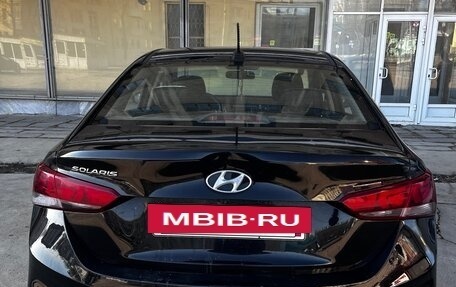 Hyundai Solaris II рестайлинг, 2017 год, 700 000 рублей, 9 фотография