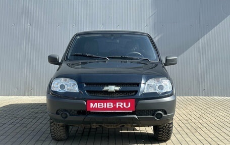 Chevrolet Niva I рестайлинг, 2015 год, 675 000 рублей, 3 фотография