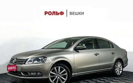 Volkswagen Passat B7, 2012 год, 1 075 000 рублей, 1 фотография