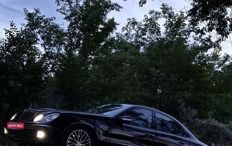 Mercedes-Benz E-Класс, 2005 год, 840 000 рублей, 1 фотография