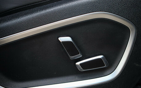 Geely Tugella FY11, 2022 год, 3 200 000 рублей, 8 фотография