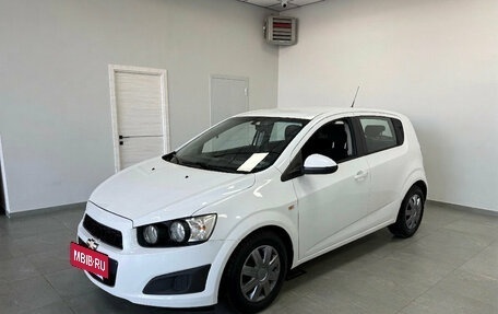 Chevrolet Aveo III, 2013 год, 690 000 рублей, 1 фотография