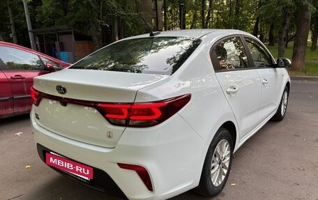 KIA Rio IV, 2020 год, 1 760 000 рублей, 2 фотография