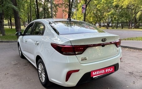 KIA Rio IV, 2020 год, 1 760 000 рублей, 10 фотография