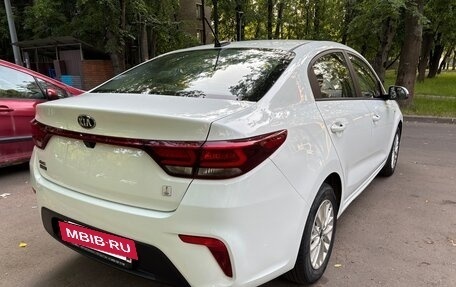 KIA Rio IV, 2020 год, 1 760 000 рублей, 8 фотография