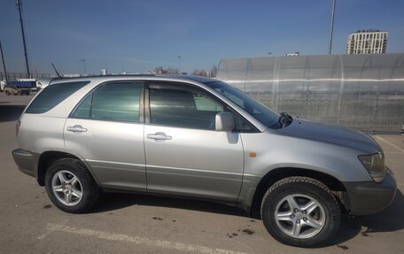 Toyota Harrier, 2000 год, 1 000 000 рублей, 9 фотография