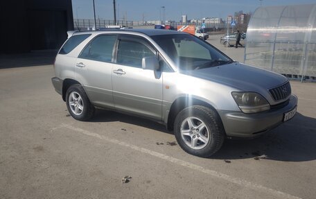 Toyota Harrier, 2000 год, 1 000 000 рублей, 3 фотография