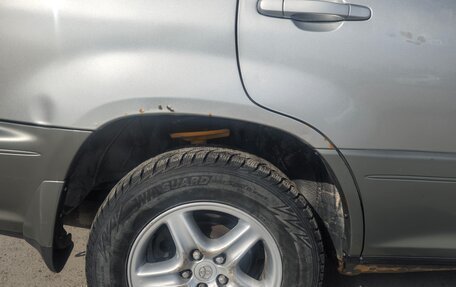 Toyota Harrier, 2000 год, 1 000 000 рублей, 15 фотография