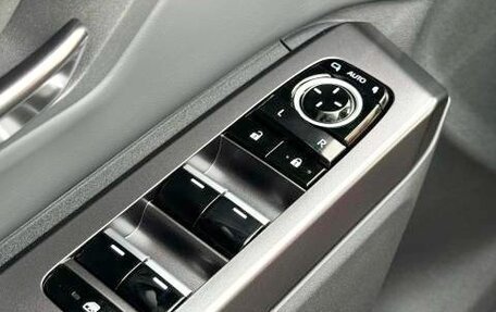 Toyota RAV4, 2026 год, 4 600 000 рублей, 17 фотография