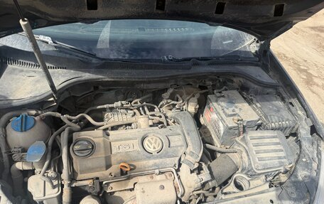 Volkswagen Golf VI, 2010 год, 300 000 рублей, 6 фотография