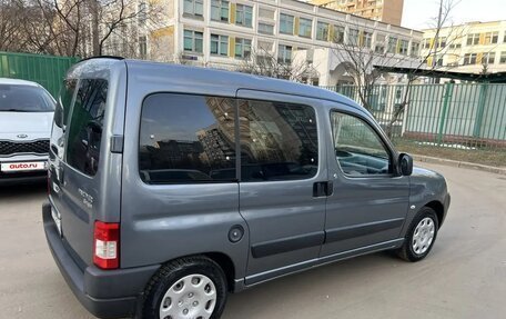 Peugeot Partner II рестайлинг 2, 2011 год, 595 000 рублей, 5 фотография