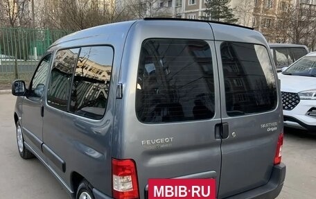 Peugeot Partner II рестайлинг 2, 2011 год, 595 000 рублей, 7 фотография