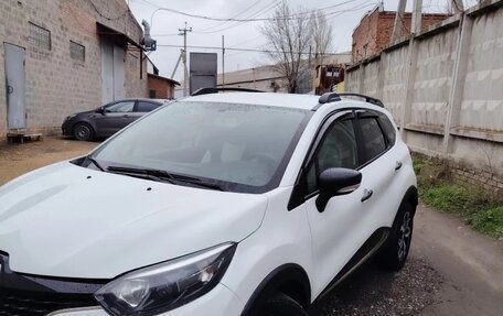 Renault Kaptur I рестайлинг, 2017 год, 1 200 000 рублей, 6 фотография