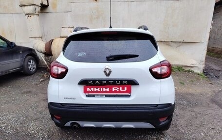 Renault Kaptur I рестайлинг, 2017 год, 1 200 000 рублей, 4 фотография