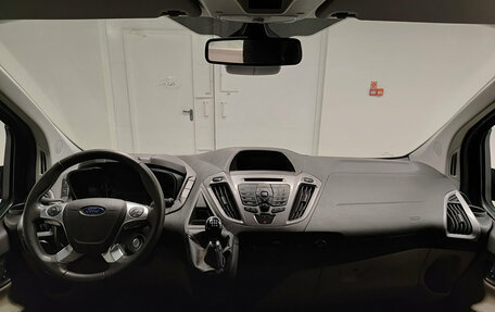 Ford Tourneo Custom I рестайлинг, 2017 год, 2 537 000 рублей, 18 фотография