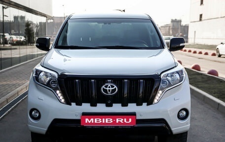 Toyota Land Cruiser Prado 150 рестайлинг 2, 2014 год, 3 799 000 рублей, 2 фотография