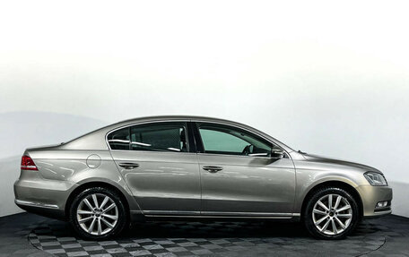 Volkswagen Passat B7, 2012 год, 1 075 000 рублей, 4 фотография