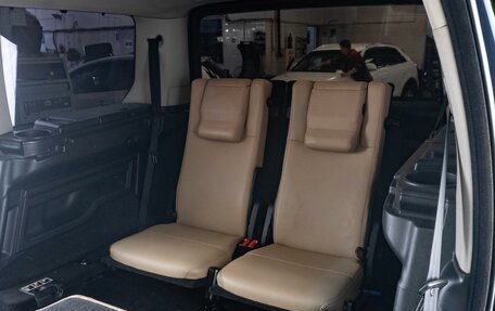 Land Rover Discovery III, 2007 год, 1 434 000 рублей, 12 фотография