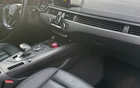 Audi A4, 2018 год, 2 650 000 рублей, 10 фотография