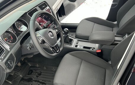 Volkswagen Golf VII, 2017 год, 1 530 000 рублей, 10 фотография