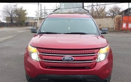 Ford Explorer VI, 2013 год, 1 250 000 рублей, 6 фотография