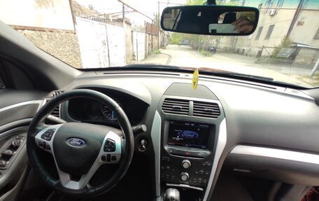 Ford Explorer VI, 2013 год, 1 250 000 рублей, 13 фотография