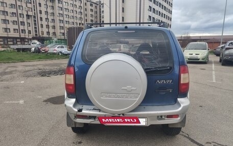 Chevrolet Niva I рестайлинг, 2006 год, 320 000 рублей, 6 фотография