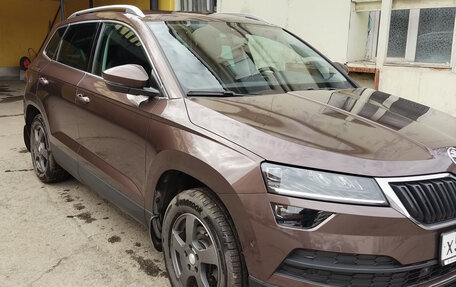 Skoda Karoq I, 2020 год, 2 400 000 рублей, 2 фотография