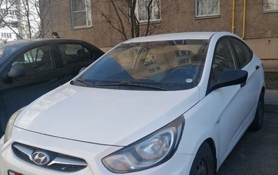 Hyundai Solaris II рестайлинг, 2012 год, 550 000 рублей, 1 фотография