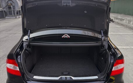 Skoda Superb III рестайлинг, 2010 год, 900 000 рублей, 8 фотография