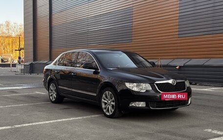 Skoda Superb III рестайлинг, 2010 год, 900 000 рублей, 2 фотография