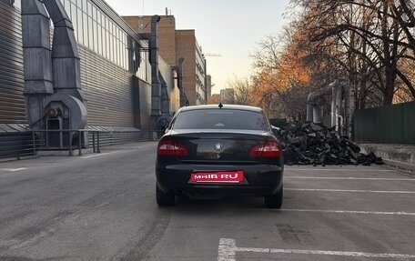 Skoda Superb III рестайлинг, 2010 год, 900 000 рублей, 5 фотография